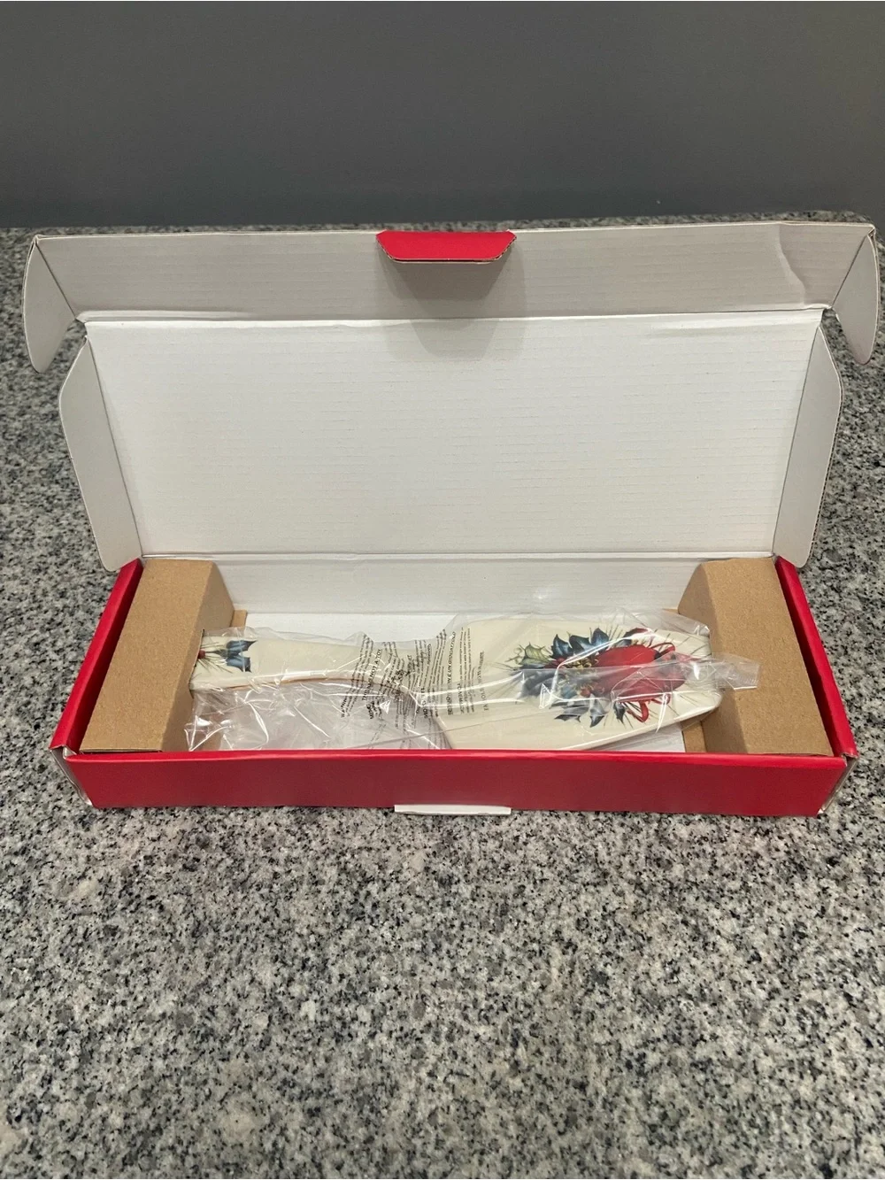 LENOX Winter Greetings Cardinal Pie Cake Dessert Server Christmas Porcelain NEW